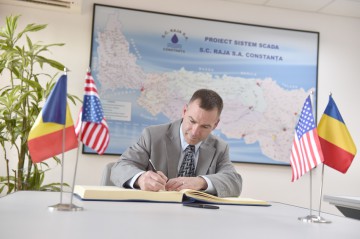 Comandanții Black Sea Rotational Force, oaspeţi marcanţi ai SC RAJA SA